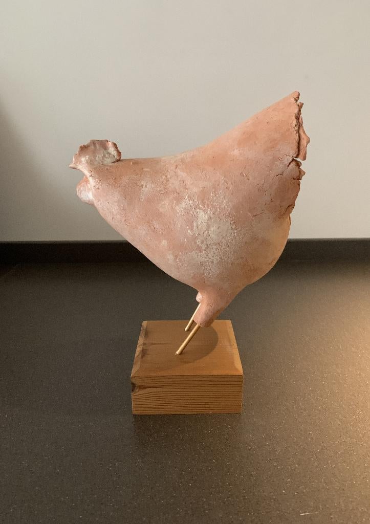 Keramiek kip - een unica van 'roze' klei., Antiek en Kunst, Ophalen