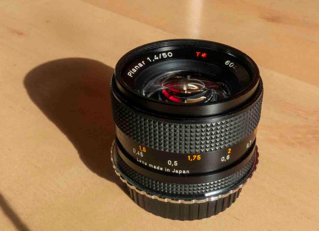 Contax Zeiss Planar T* 50mm/F1.4 lens met Canon EF-adapter, Ophalen of Verzenden, Gebruikt, Standaardlens