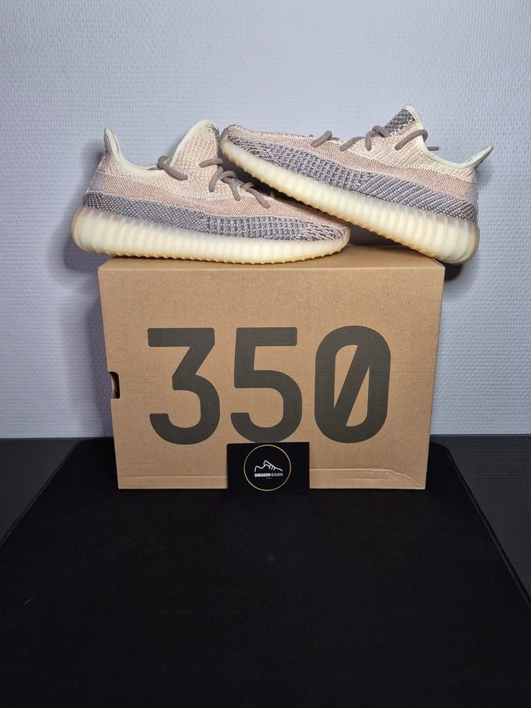 Yeezy Boost 350 V2 Ash Pearl Maat 40, Kleding | Heren, Schoenen, Overige kleuren, Nieuw, Ophalen of Verzenden, Sneakers of Gympen