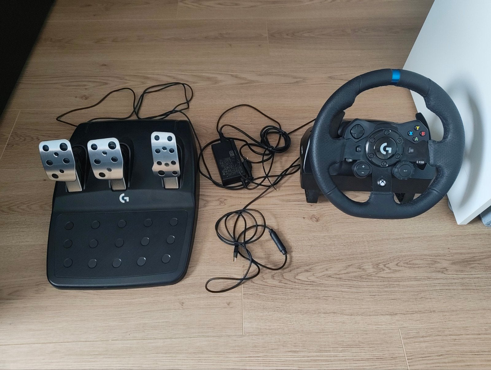 Logitech G923 racestuur voor Xbox, Ophalen of Verzenden, Zo goed als nieuw, Controller, Xbox Original