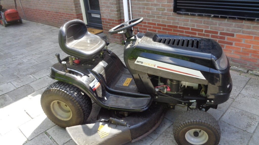 nette mtd zitmaaier  17,5 pk  incl mulch maaidek, Ophalen, Gebruikt, MTD, Mtd