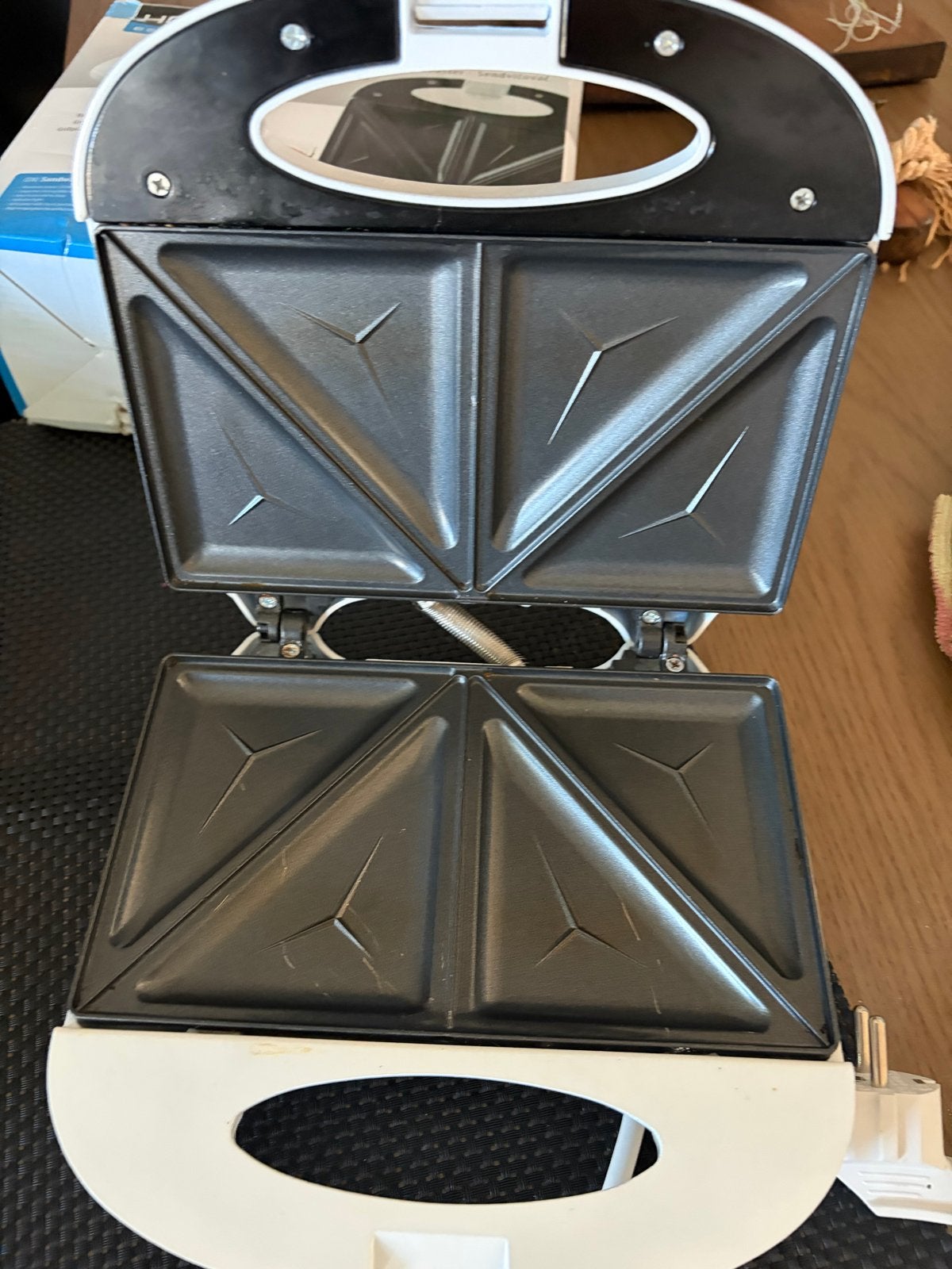 Tosti-ijzer voor heerlijke tosti's, ook ideaal voor camping, Ophalen, Zo goed als nieuw