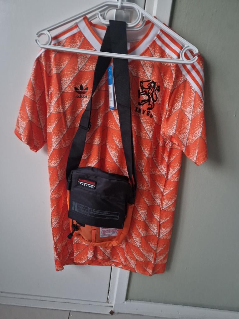 Oranje Shirt en Oranje/Zwarte Crossbody Schoudertas Heren, Ophalen, Nieuw, Oranje, Overige merken