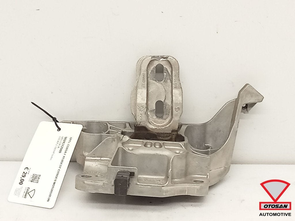 Opel Corsa F Peugeot Citroen Motorsteun 9824312980, Gebruikt, Opel Automobile GmbH, Ophalen of Verzenden, Kontakt@opel-infoservice.de