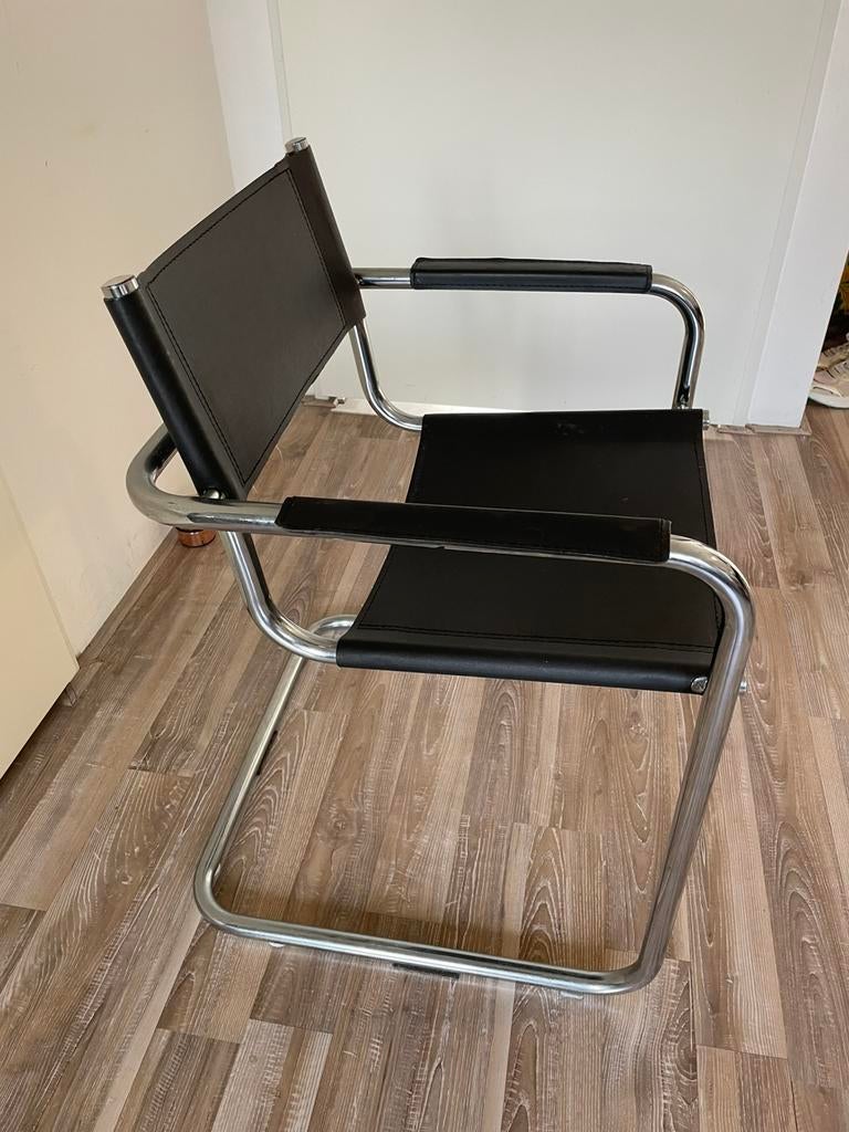 Breuer design mid-century cantilever S34.  Bieden, Huis en Inrichting, Stoelen, Gebruikt, Zwart, Leer, Ophalen of Verzenden