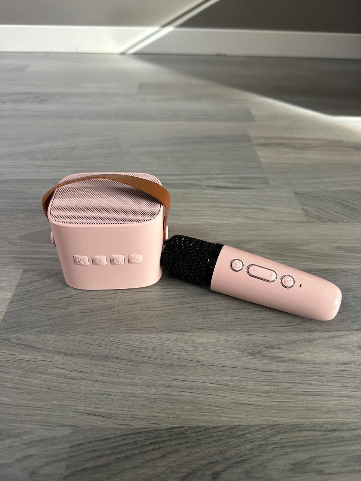 Nieuw Karaokesetje: Microfoon en Boxje - Roze, Ophalen of Verzenden, Nieuw, Complete set