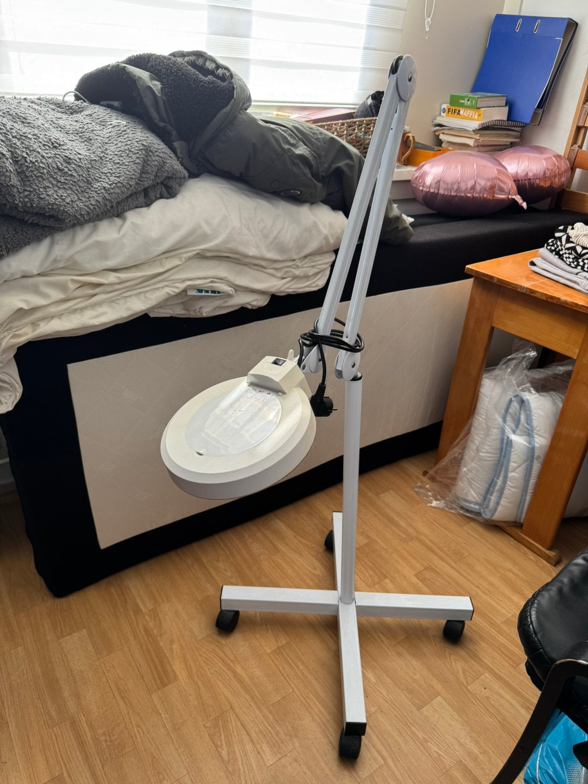 Loeplamp behandellamp, Ophalen, Zo goed als nieuw, Loeplamp