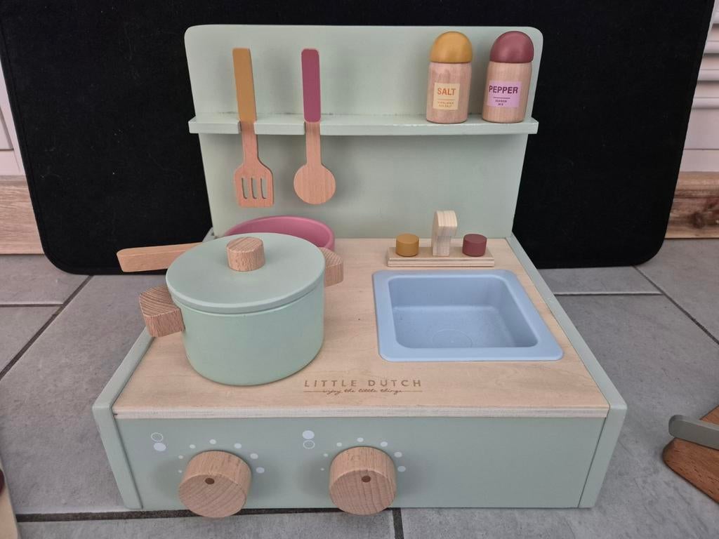 Little Dutch Houten Speelkeuken met Accessoires, Kinderen en Baby's, Speelgoed | Speelkeukens, Ophalen, Zo goed als nieuw, Hout
