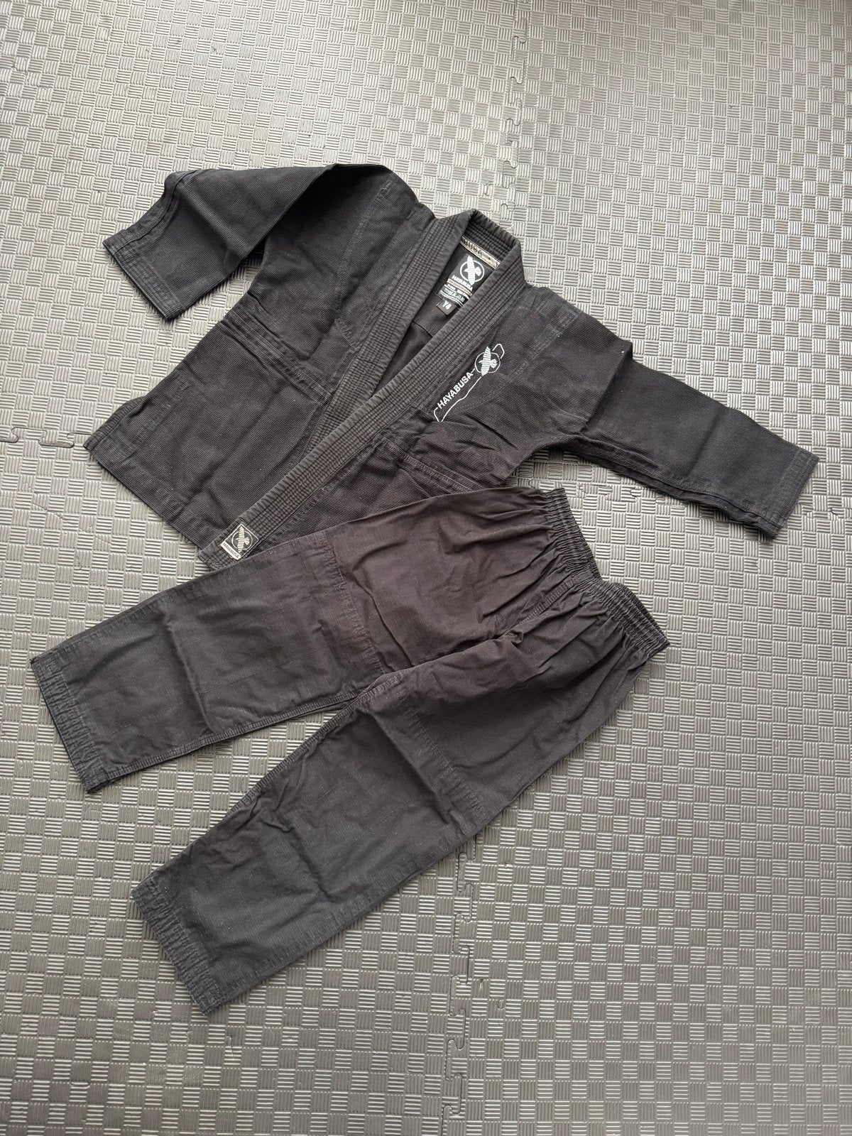 Hayabusa BJJ Gi Zwart - Maat Y4, Maat XS of kleiner, Vechtsportpak, Ophalen of Verzenden, Zo goed als nieuw