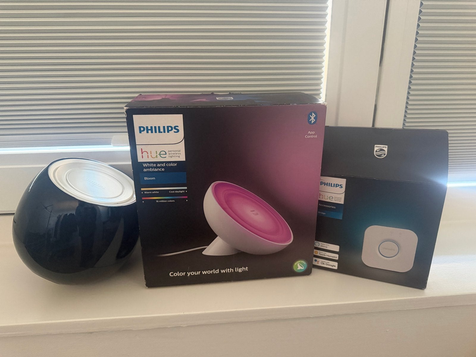 Philips Hue Bloom en Bridge - White and Color Ambiance, Huis en Inrichting, Meerkleurig, Ophalen of Verzenden, Dimbaar, Philips Hue