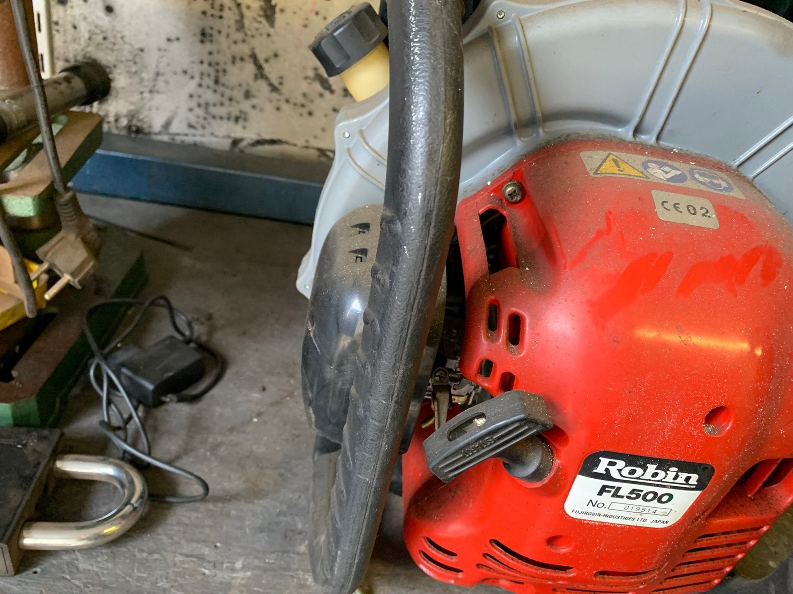 Krachtige bladblazer voor op rug, Tuin en Terras, Bladblazers, Ophalen, Zo goed als nieuw, Benzine
