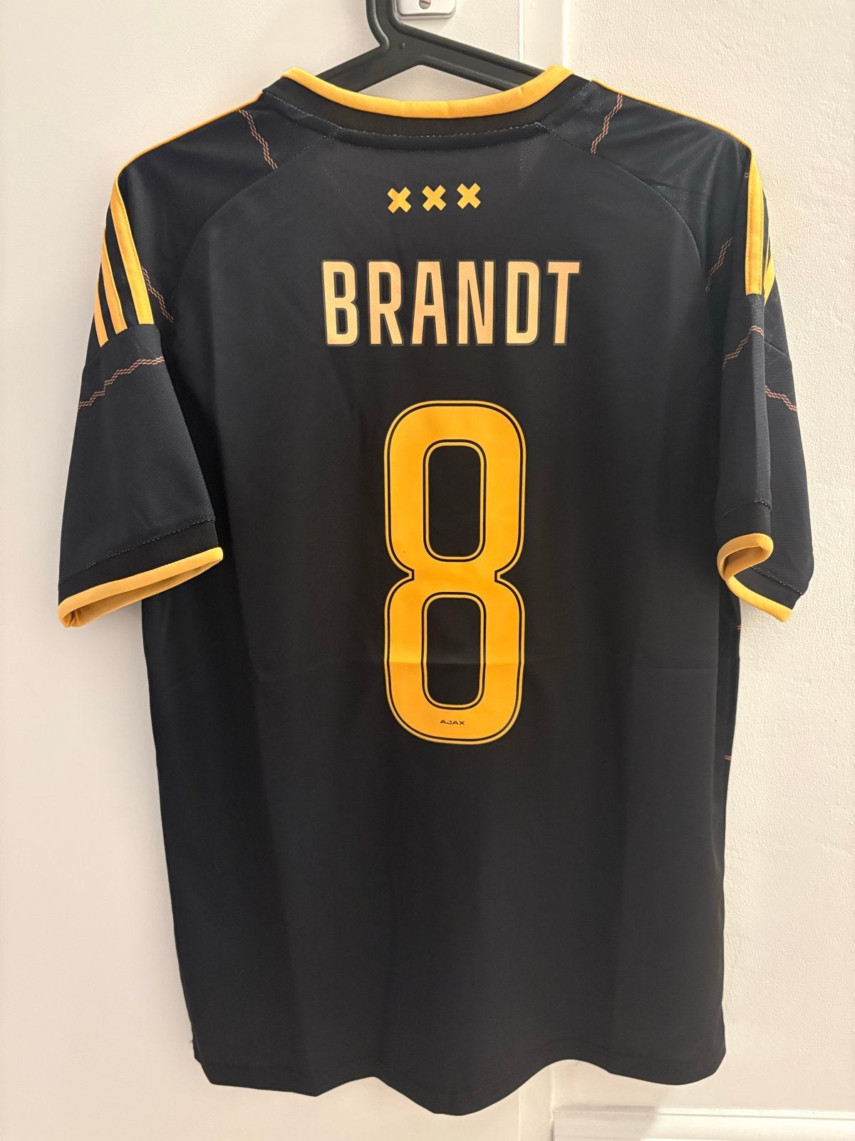 Brandt Ajax 2026/2027 adidas Large Tolu mokio klaassen gaai, Maat 52/54 (L), Zwart, Nieuw, Ophalen of Verzenden