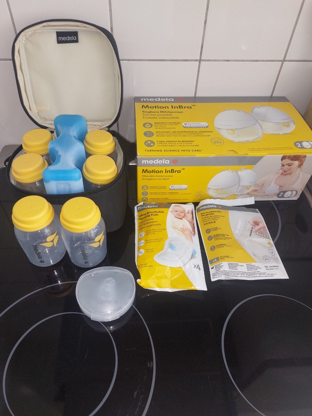 kolf, flessen en zoogcompressen en koeltas, Ophalen of Verzenden, Zo goed als nieuw