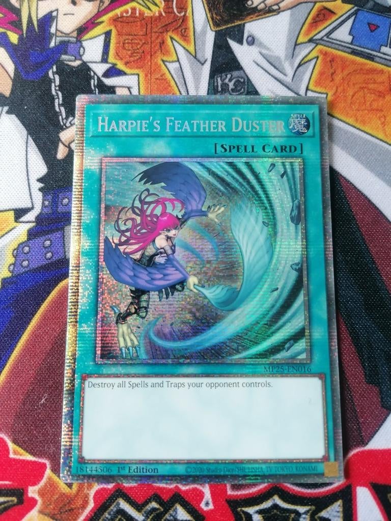 Harpie's Feather Duster - Starlight Rare MP25 - Yu-Gi-Oh, Ophalen of Verzenden, Zo goed als nieuw, Foil
