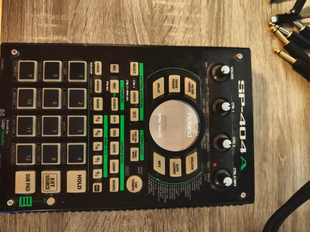 Roland SP-404A Lineaire Wave Sampler, Ophalen of Verzenden, Zo goed als nieuw