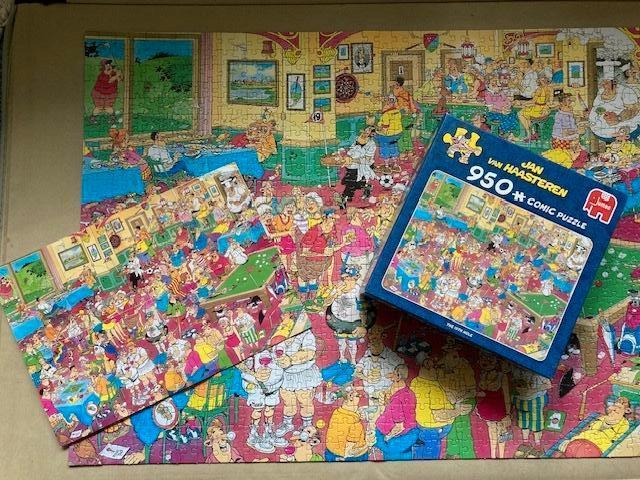 V. Haasteren The 19th. Hole nr. 81523 uit 2019 950 stukjes, Ophalen of Verzenden, 500 t/m 1500 stukjes, Zo goed als nieuw, Legpuzzel