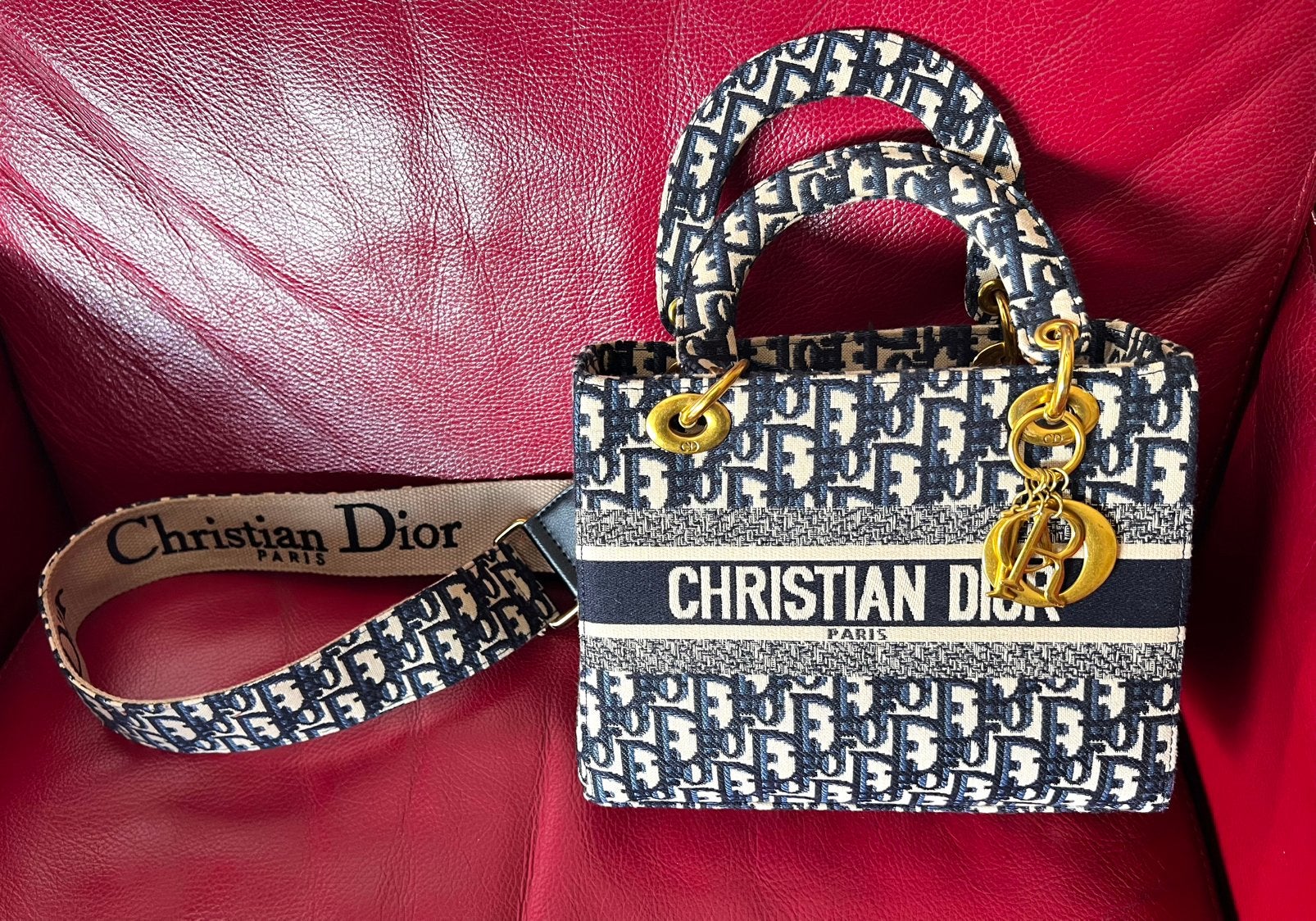 Dior dames handtas., Ophalen of Verzenden, Zo goed als nieuw, Blauw, Overige materialen