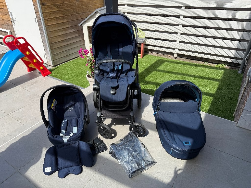 Cybex Priam 4 Complete set met accessoires, Met autostoeltje, Zo goed als nieuw, Combiwagen, Ophalen