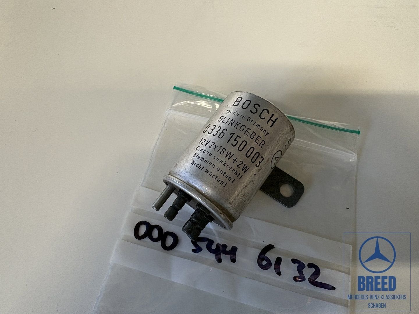NOS knipperlichtrelais voor Mercedes-Benz W100 W108 W109 W11, -, Nieuw, Ophalen of Verzenden, -