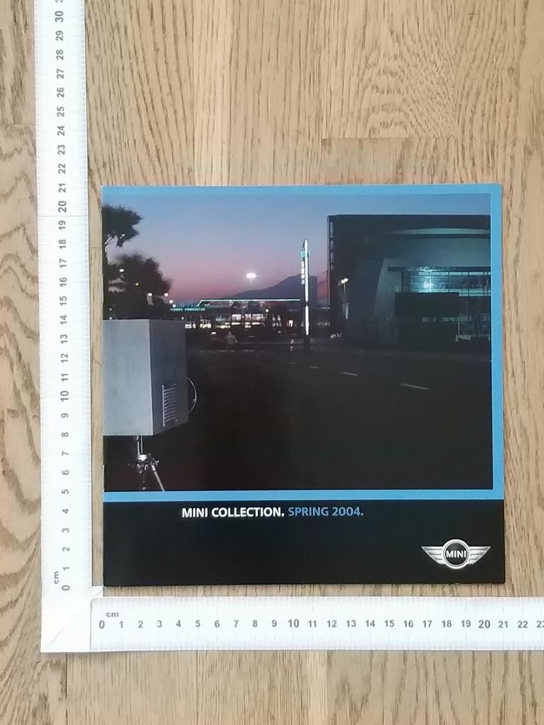 Mini merchandise brochure 2004, Ophalen of Verzenden, Gelezen, Overige merken