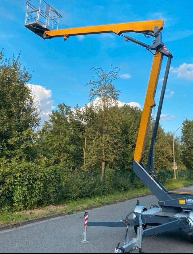 Paus G13 hoogwerker Werkplatform Hubsteiger Lift, Doe-het-zelf en Verbouw, Lieren en Takels, Ophalen, Gebruikt, Elektrisch