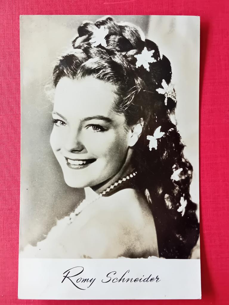 Ansichtkaart Romy Schneider, Ophalen of Verzenden, Foto of Kaart