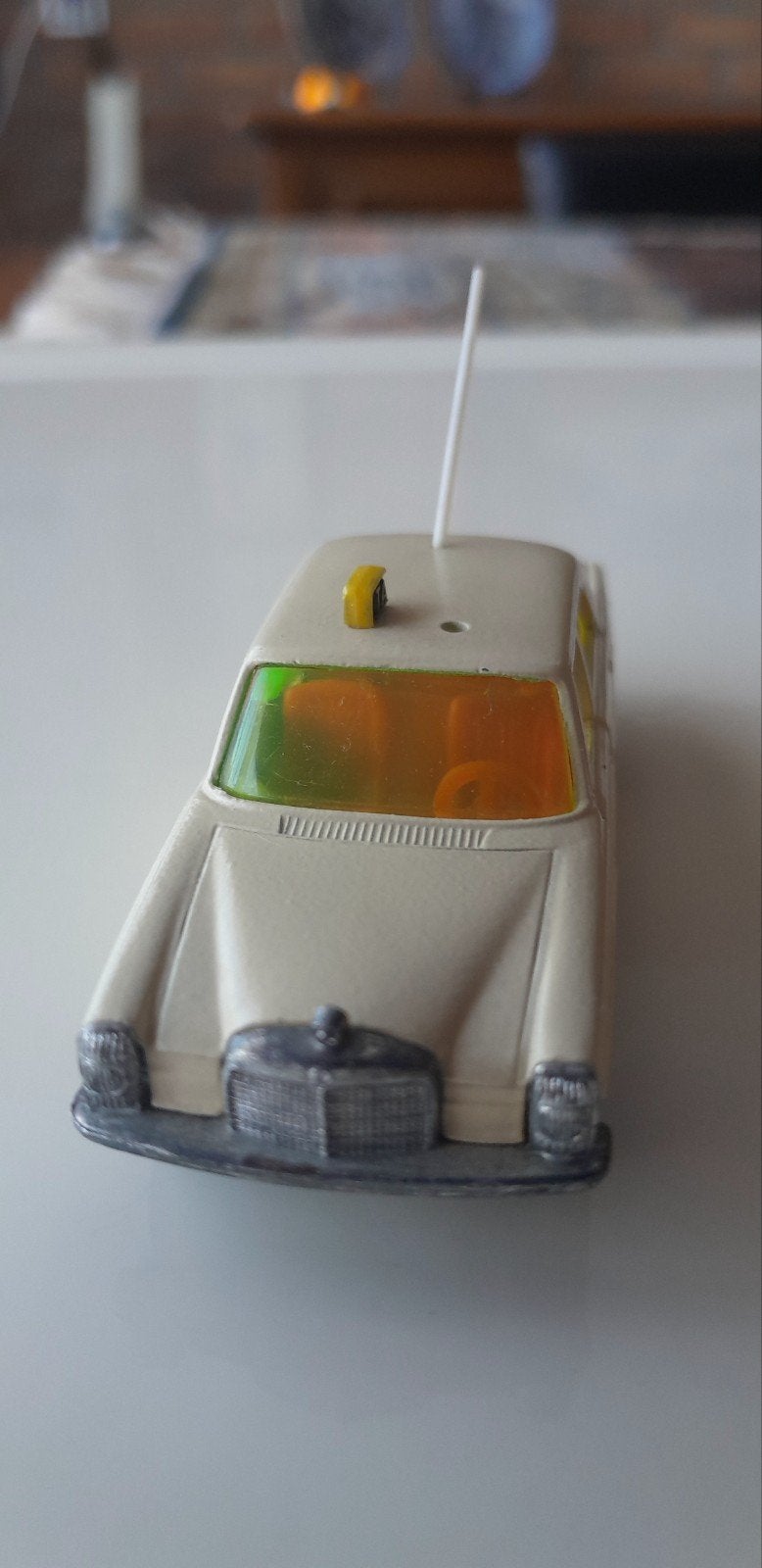 Siku oude Mercedes 250 taxi.  V 309, Ophalen of Verzenden