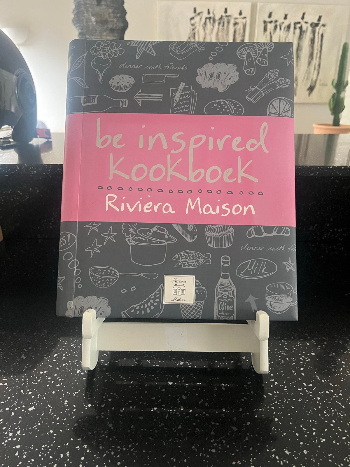 Be Inspired Kookboek Riviera Maison - Zo goed als nieuw, Ophalen of Verzenden, Zo goed als nieuw, Overige gebieden, Hoofdgerechten