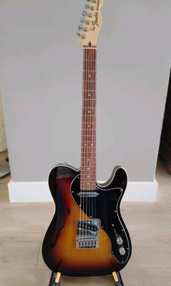 Fender Deluxe Telecaster Thinline RW 3TS (2019), Muziek en Instrumenten, Ophalen, Zo goed als nieuw, Semi-solid body, Fender