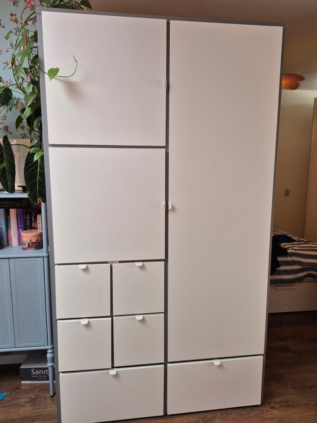 Visthus kledingkast ikea, Huis en Inrichting, Kasten | Kledingkasten, 100 tot 150 cm, 200 cm of meer, Zo goed als nieuw, 50 tot 75 cm