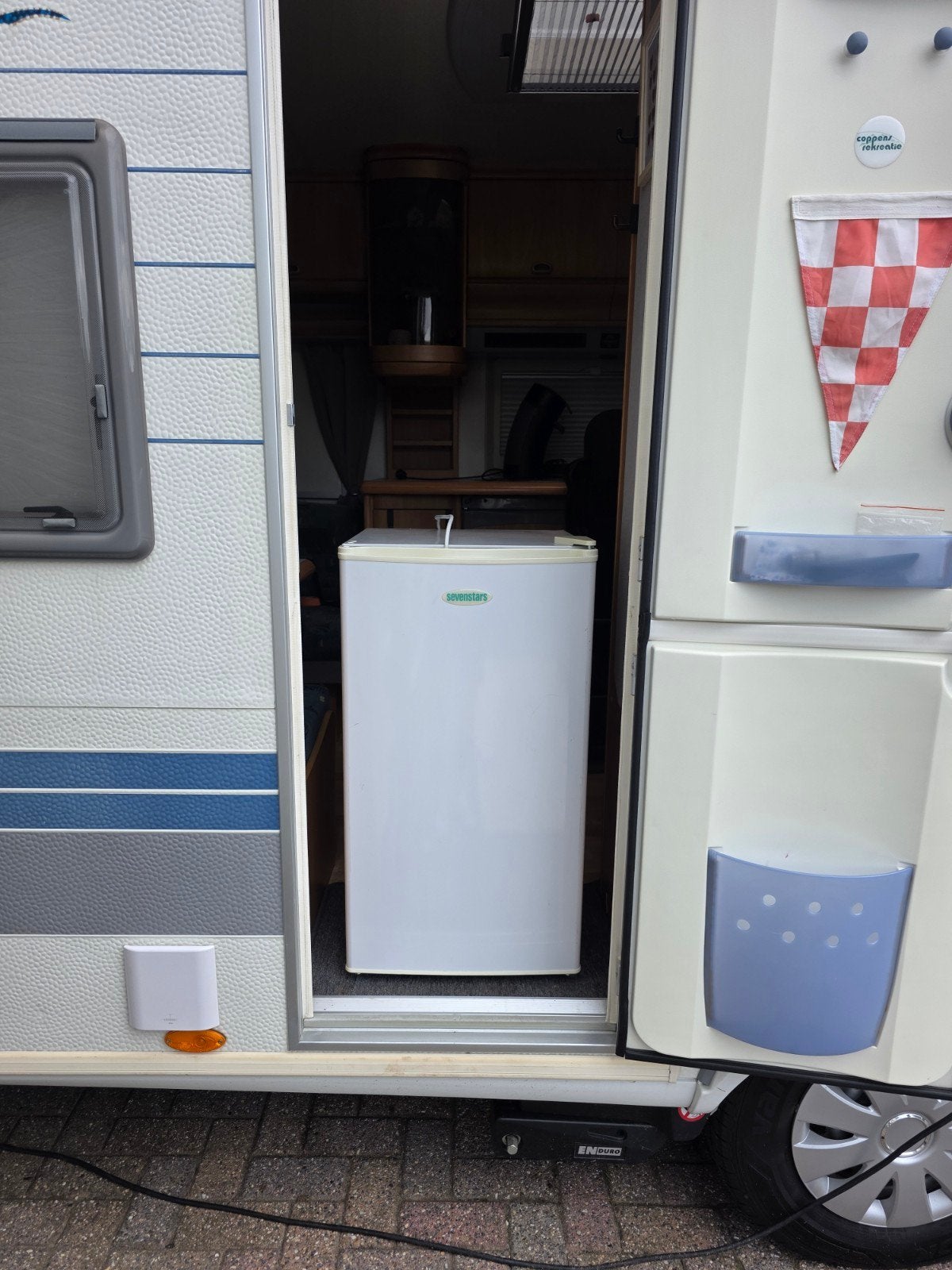 Koelkast - Ideaal voor Caravan/Camper, Caravans en Kamperen, Ophalen, Gebruikt