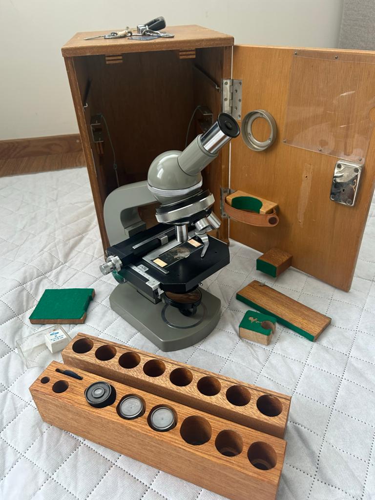 Olympus Microscoop in originele kist - Incompleet, Audio, Tv en Foto, Optische apparatuur | Microscopen, Ophalen, Gebruikt, Minder dan 400x