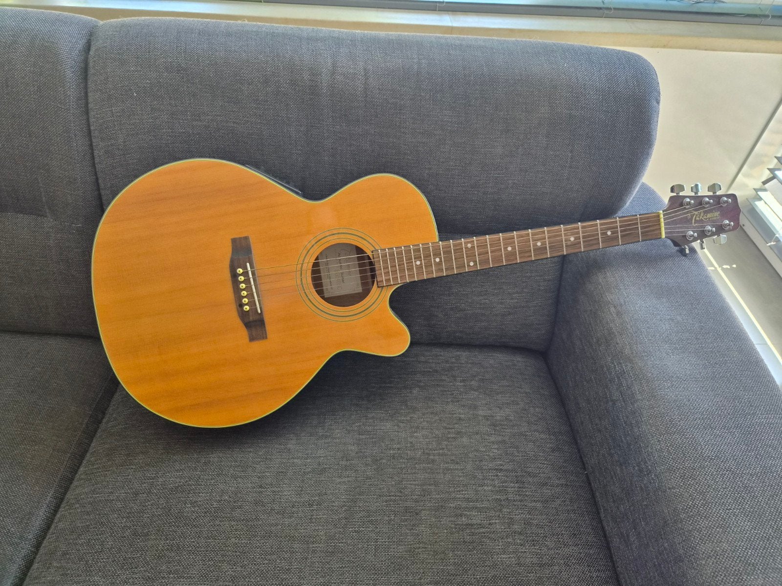 Takamine EG540SC Elektro-akoestische gitaar - Z.G.A.N. Korea, Ophalen, Zo goed als nieuw, Western- of Steelstringgitaar, Met (piezo-)element