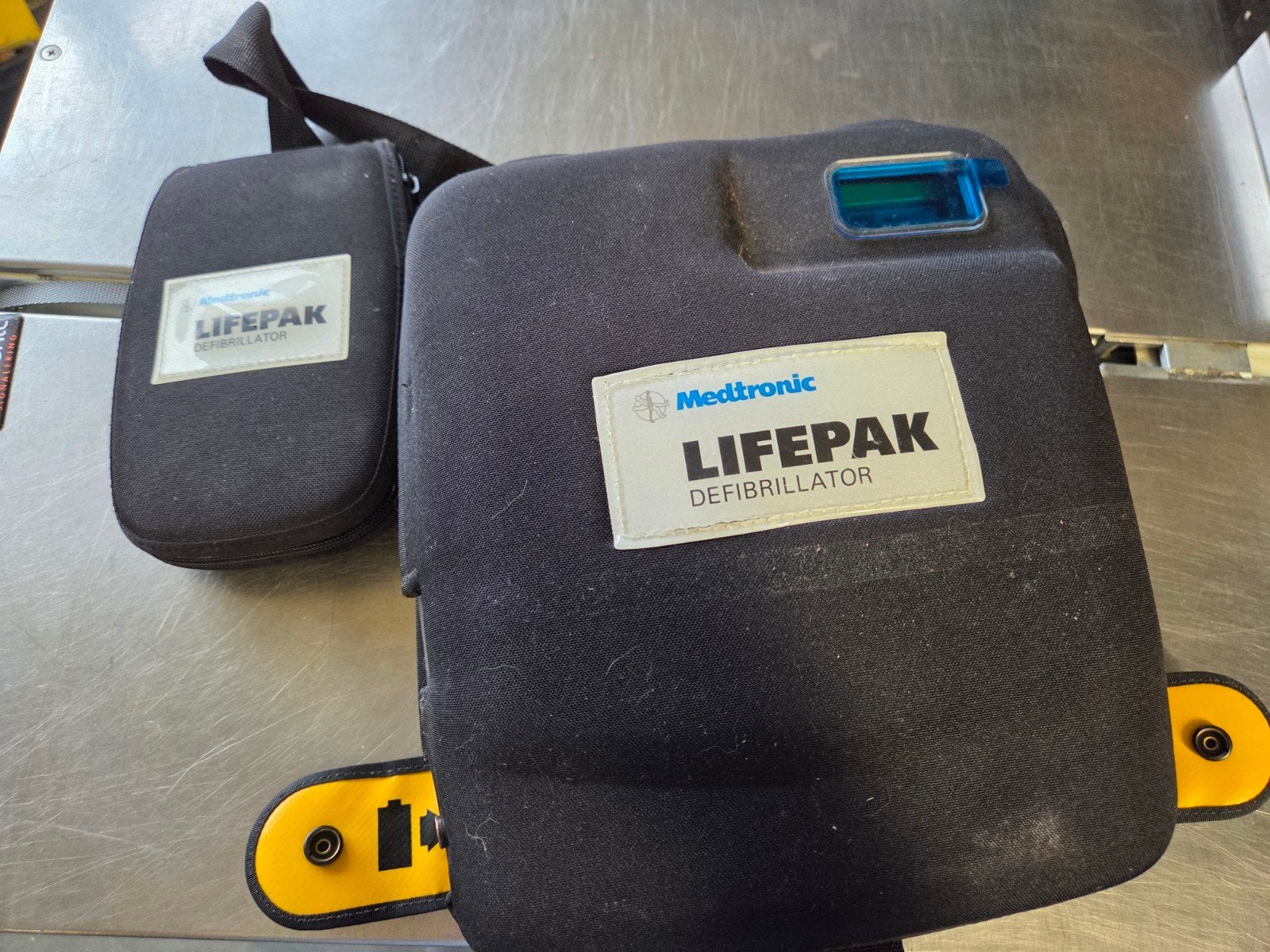 AED Lifepak 1000 met ECG Defibrillator ehbo bhv ambulance, Gebruikt, ., Ophalen of Verzenden, Lifepak