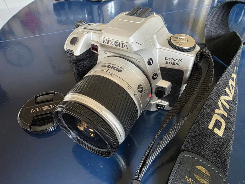 Minolta Dynax 505si analoge camera met 28-80mm zoomlens, Audio, Tv en Foto, Fotocamera's Analoog, Ophalen of Verzenden, Spiegelreflex