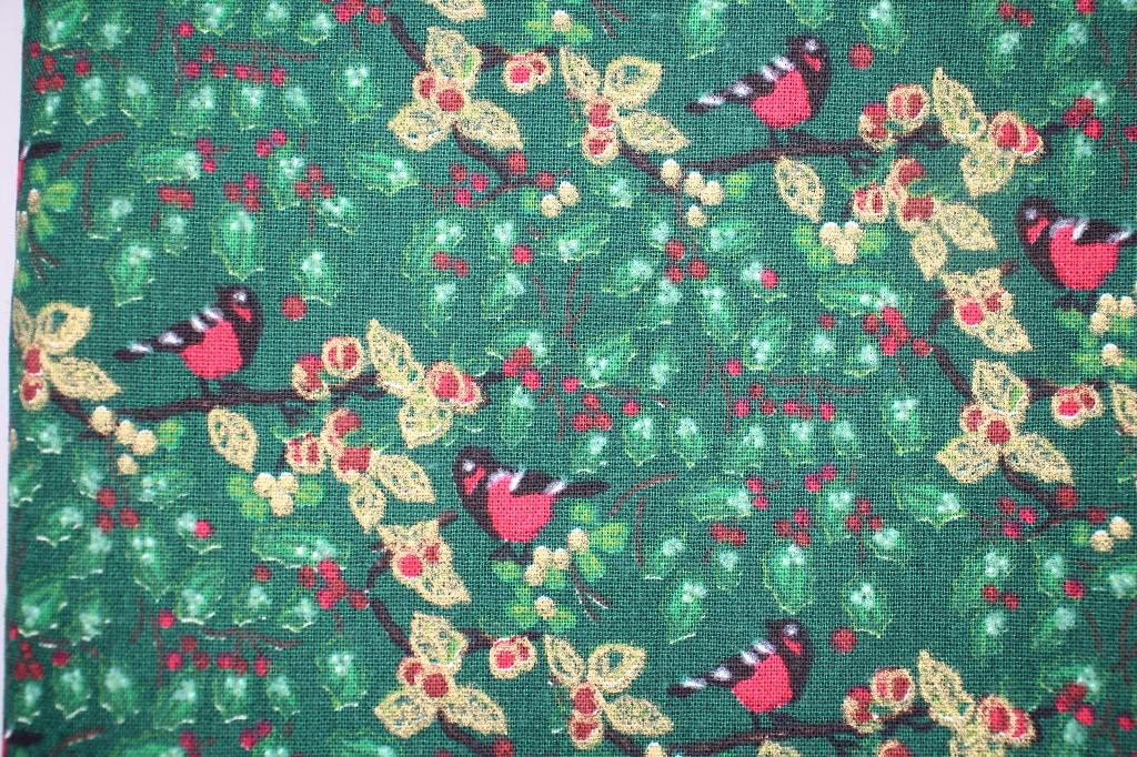 Coupon 100% katoen stof - groen kerst hulst vogels #4132, Hobby en Vrije tijd, Stoffen en Lappen, 120 cm of meer, Nieuw, Ophalen of Verzenden