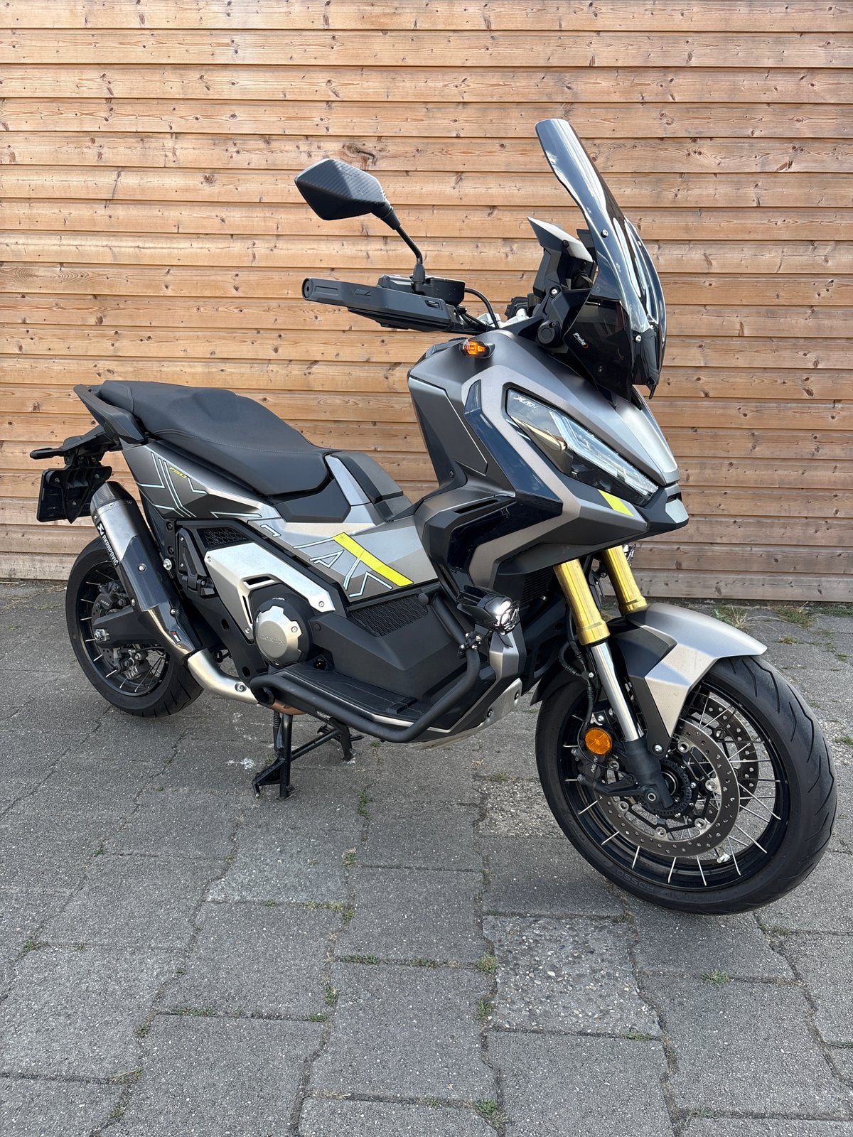 Honda X-ADV 750 - met Akrapovic Uitlaat 2023, Motorrijbewijs A, 749 cc, Meer dan 35 kW, X-Adv