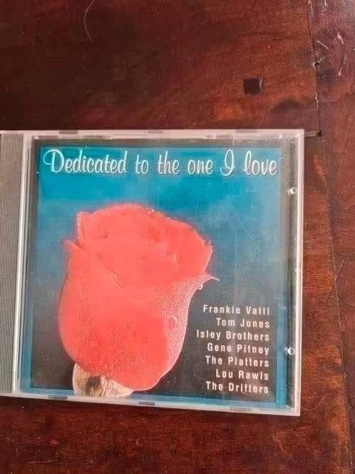 Dedicated to the One I Love CD - Diverse Artiesten, Gebruikt, Pop, Ophalen of Verzenden, Verzamelalbum
