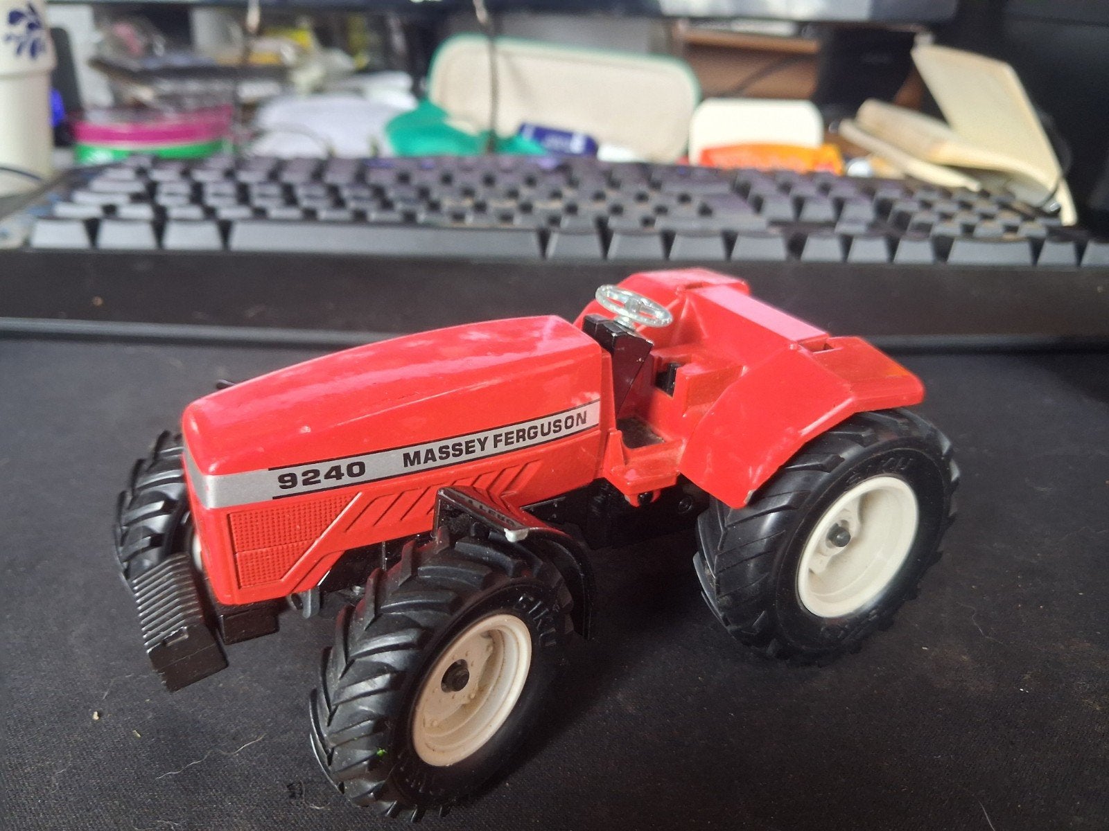 Massey Ferguson 9240 Tractor Speelgoedmodel, Ophalen of Verzenden, Gebruikt, Tractor of Landbouw, Overige merken