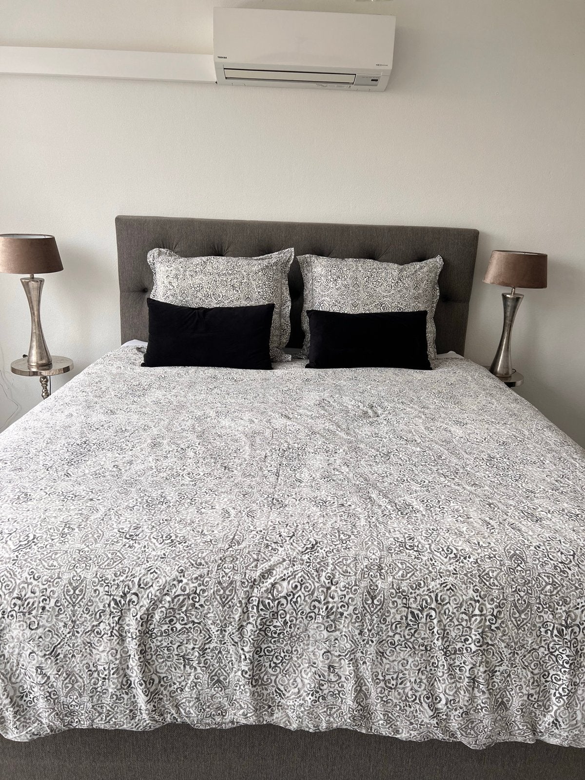 Grijze Boxspring Tweepersoons 180x200, Ophalen, Gebruikt, Tweepersoons, 180 cm