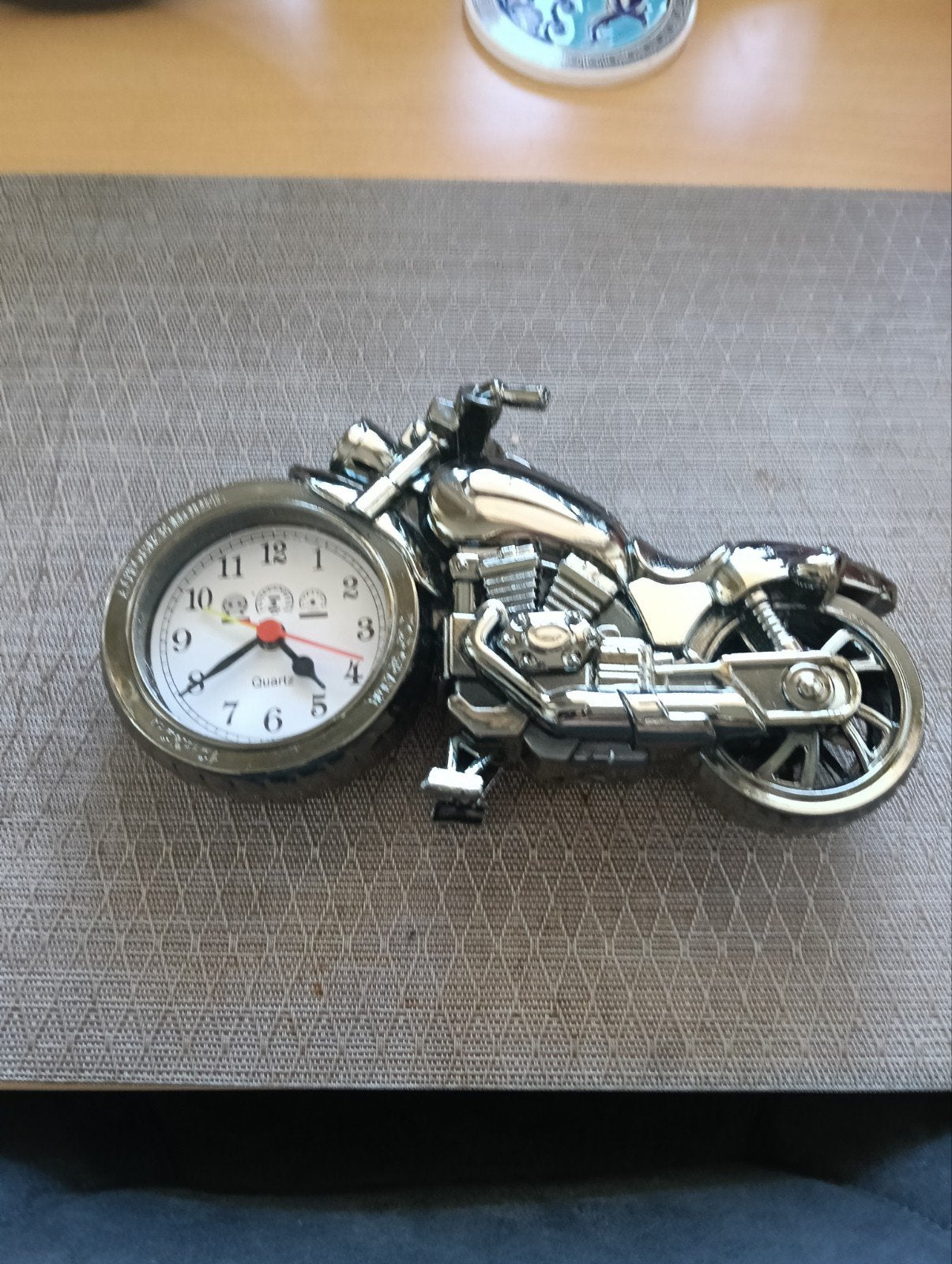 Harley Davidson klok op batterij 1 a 4, Ophalen of Verzenden