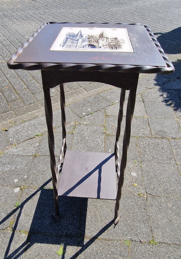 Zwaar Smeedijzeren Bijzettafeltje met Ingelegd Tegeltje, Overige materialen, Minder dan 55 cm, Vierkant, Zo goed als nieuw