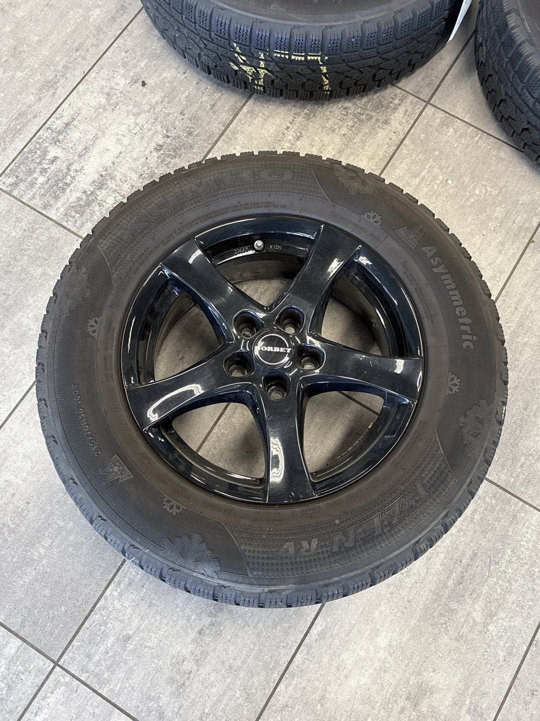 Nieuwe velgen met gebruikte Kumho winterbanden – 215/70 R16, -, Banden en Velgen, Ophalen of Verzenden, Zomerbanden