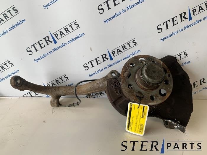 Fusee links-voor van een Mercedes S-Klasse, Gebruikt, -, Ophalen of Verzenden, -