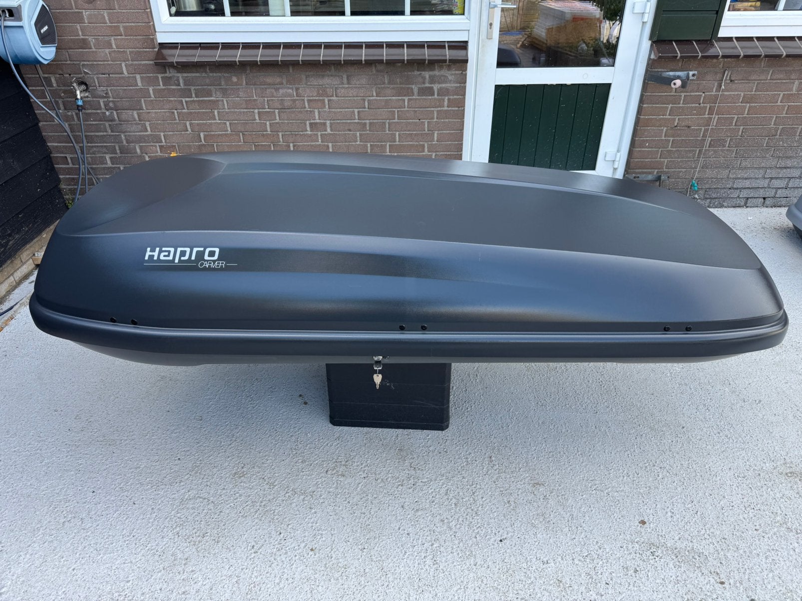 Dakkoffer Hapro Carver 8.5 Anthracite (550 Liter), Auto diversen, Dakkoffers, Ophalen of Verzenden, Zo goed als nieuw