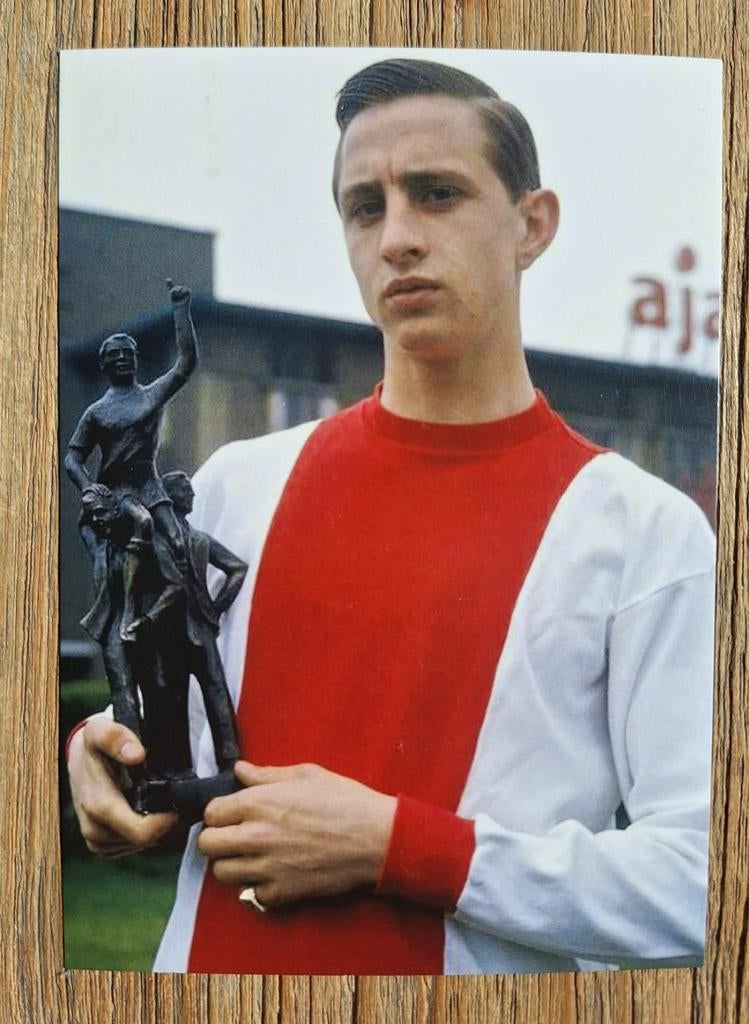 Johan Cruijff in AJAX shirt ansichtkaart, Verzamelen, Ophalen of Verzenden, Nieuw, Ajax, Overige typen