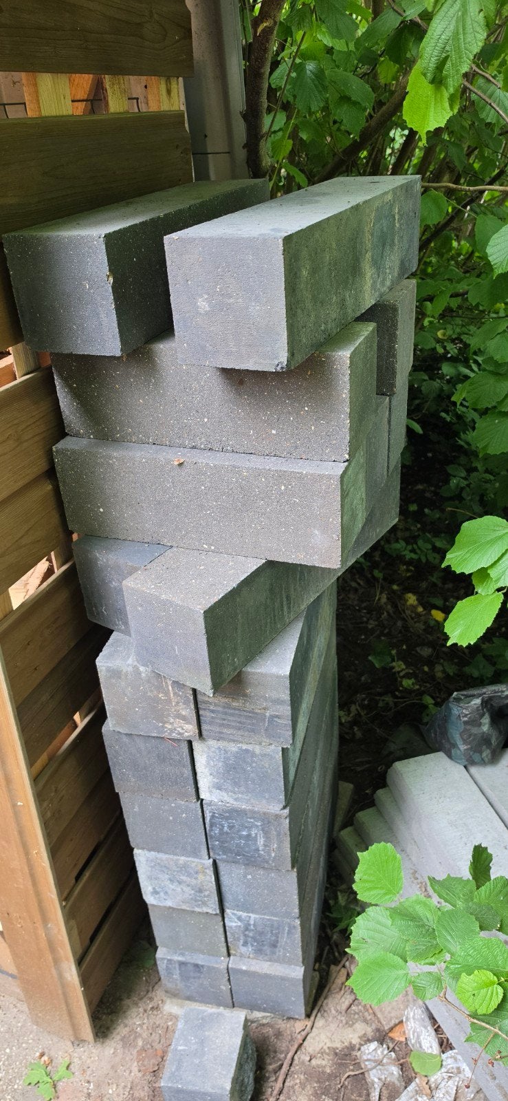 Betonblokken 15x15x60cm en 15x15x45cm - Totaal 21 stuks, Doe-het-zelf en Verbouw, Metselstenen, Ophalen