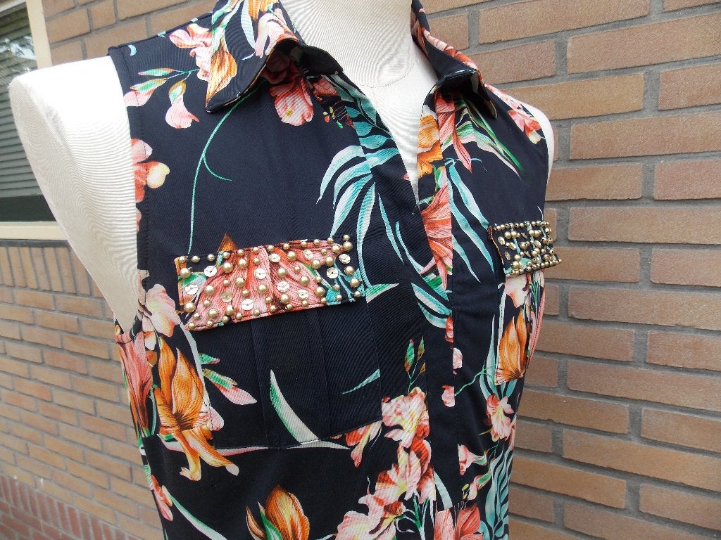 K- design jurk, d. blauw bloemen, kraaltjes maat L/42, Kleding | Dames, K-design, Blauw, Maat 42/44 (L), Ophalen of Verzenden