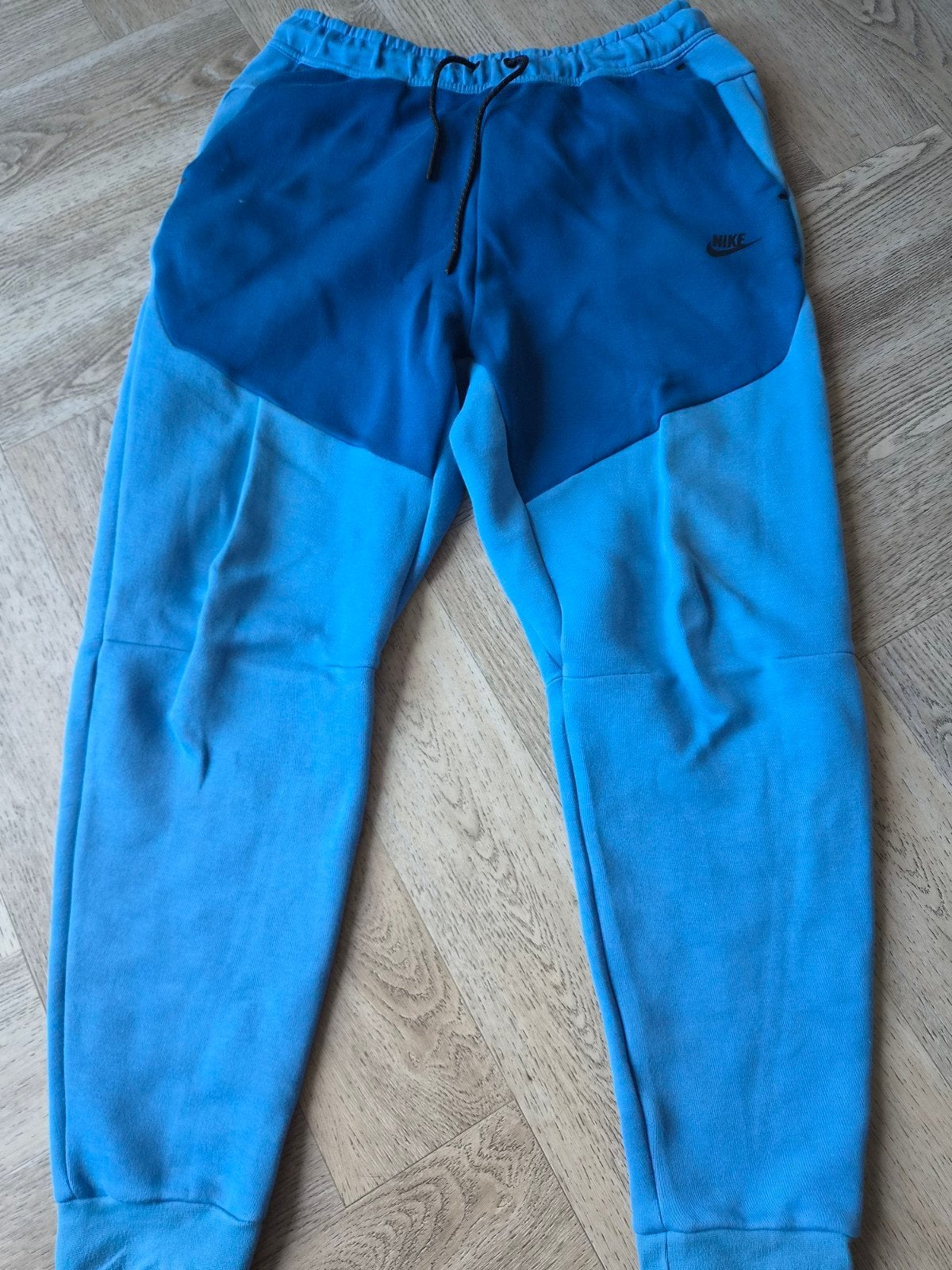 Nike Tech Fleece Joggingbroek - Blauw - Maat L, Kleding | Heren, Broeken en Pantalons, Ophalen of Verzenden, Maat 52/54 (L), Blauw