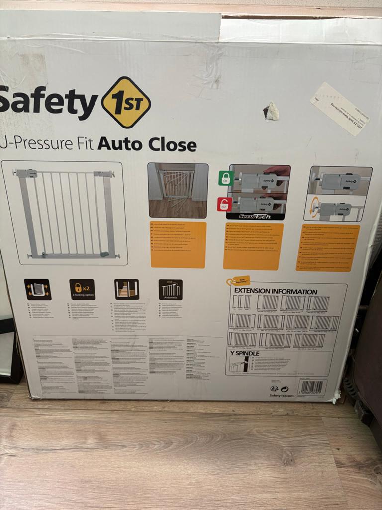 Safety 1st U-Pressure Fit Auto Close Traphekje, Verzenden, Nieuw, Klemhekje, Metaal of IJzer